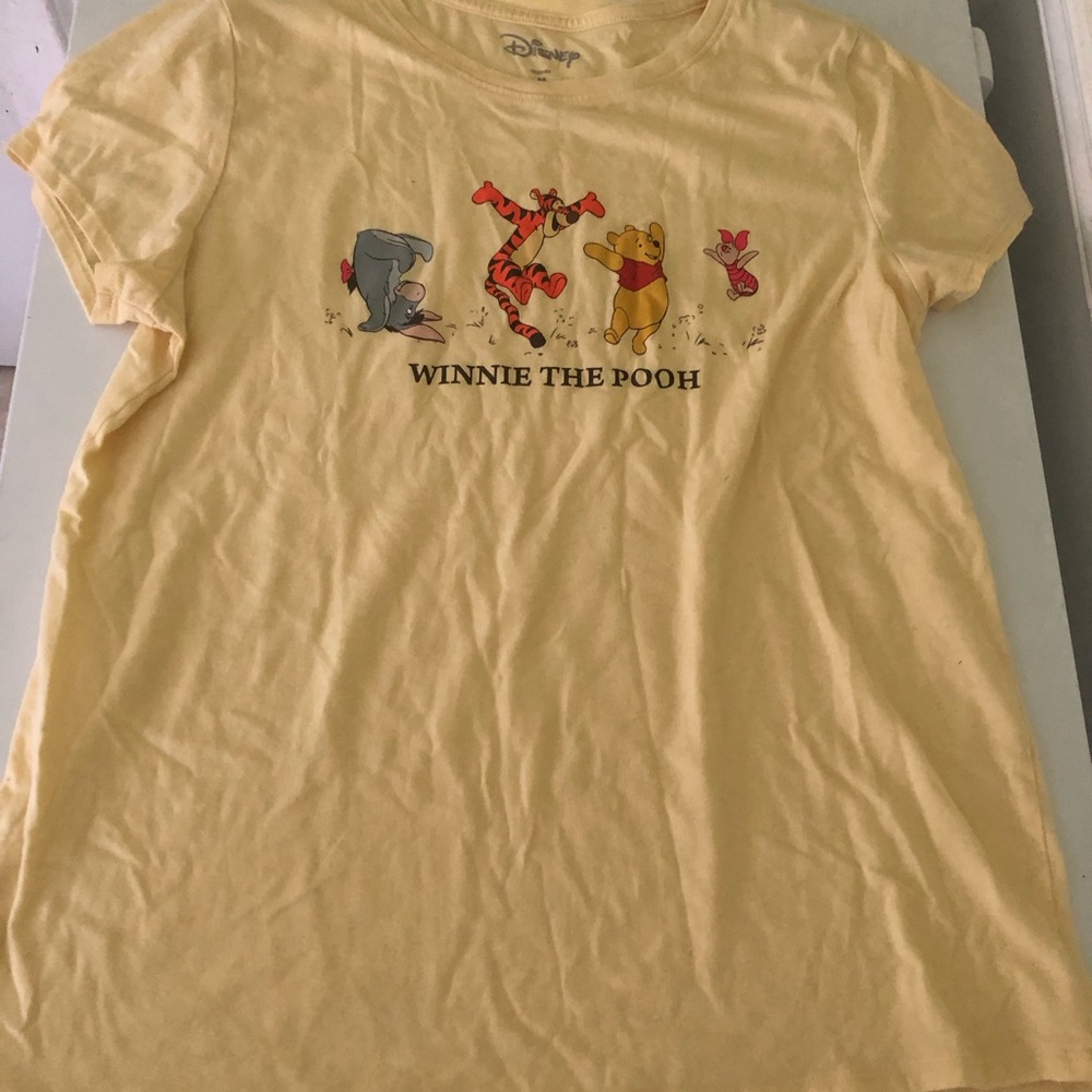 Disney Winnie the Pooh Tigger Eeyore Piglet Yellow Short Sleeve Shirt